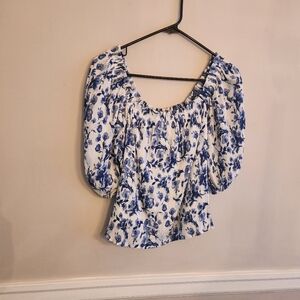 Abercrombie & Fitch Floral Blue and White Women's Top Sz S